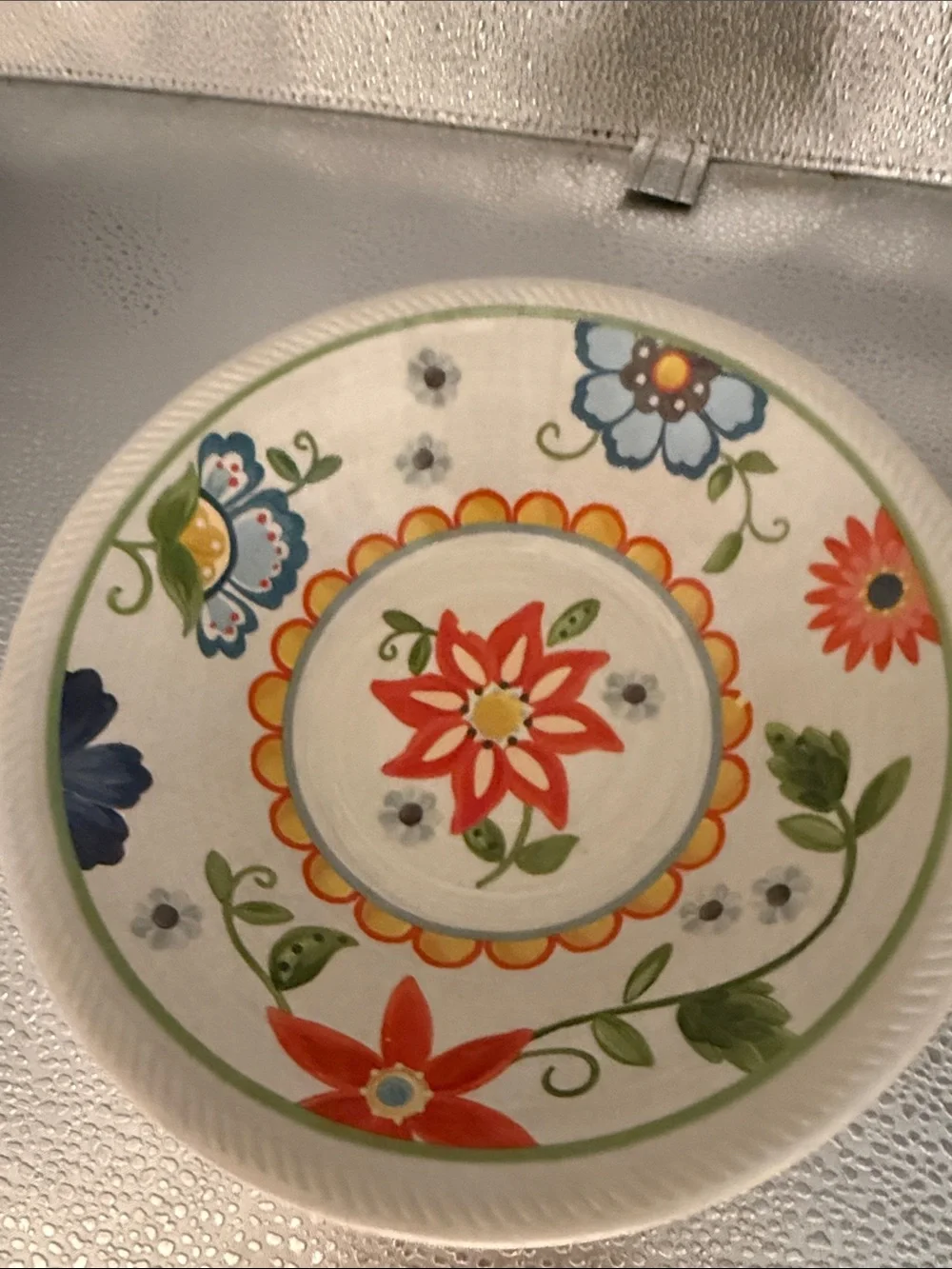 Threshold Melamine Set of 4 Beautiful Folk  Art looking Cereal Bowls